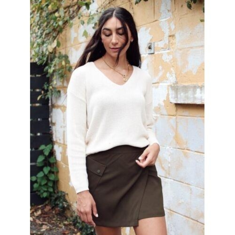 Bishop & Young Mini Skirt Size S Short Asymmetrical Pockets Crossover Wraps